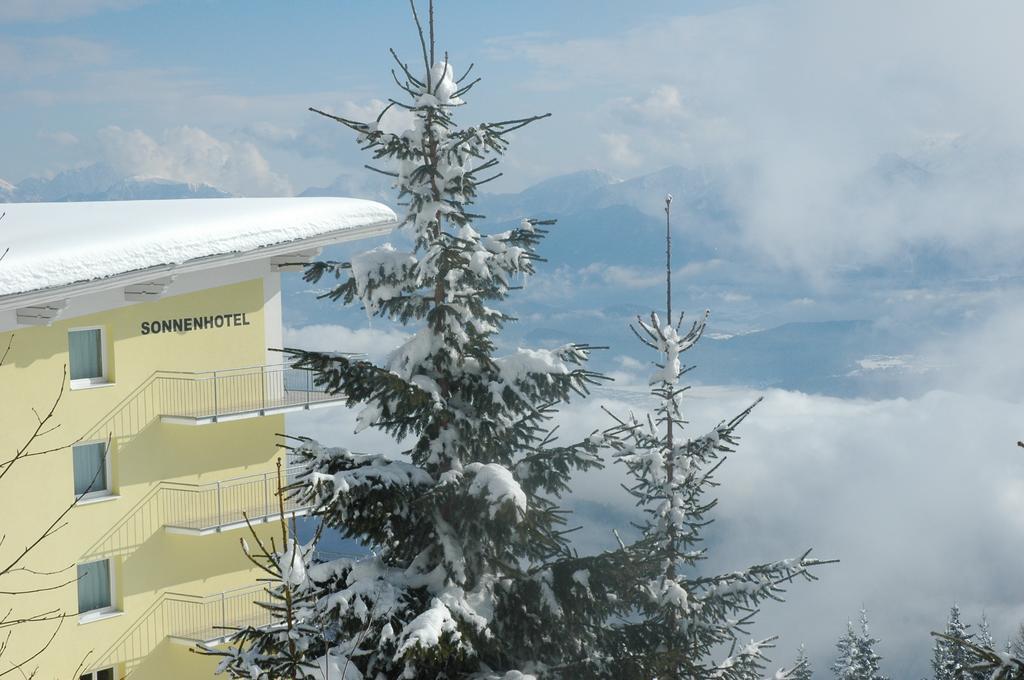 Sonnenhotel Zaubek เทรฟเฟน ภายนอก รูปภาพ