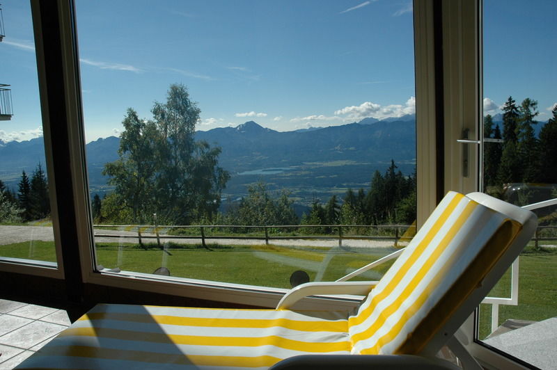 Sonnenhotel Zaubek เทรฟเฟน ภายนอก รูปภาพ